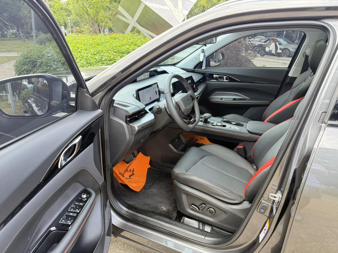 Changan Oshan Z6 2022 Blue Whale 1.5T DCT Smart