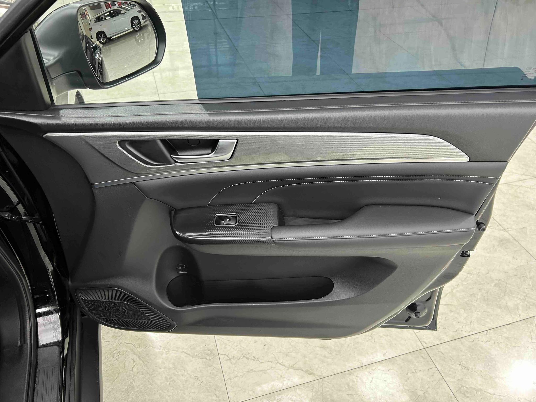 Haval M6 2023 PLUS 1.5T DCT Smart Connected