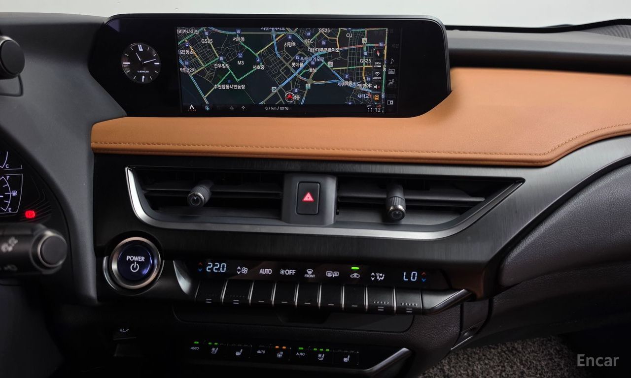 Lexus UX250h 2.0 AWD 2019
