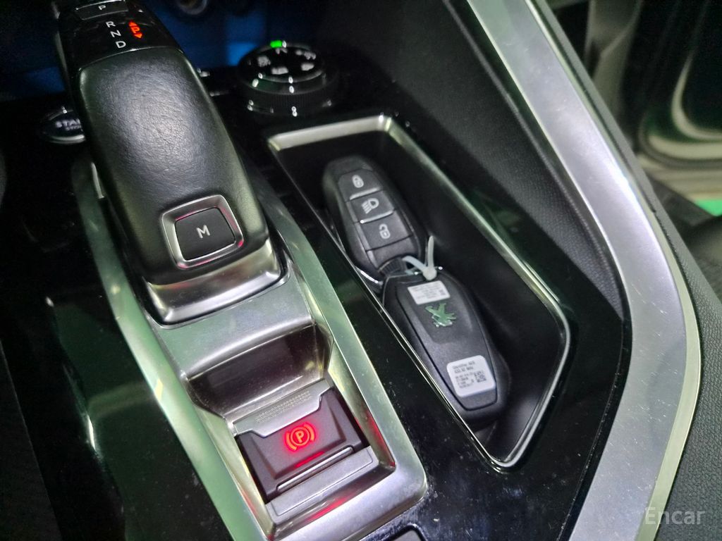 Peugeot 5008 2nd generation 1.6 BlueHDi Allure 2018