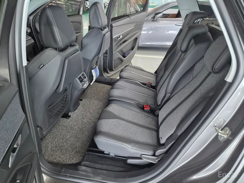 Peugeot 5008 2nd generation 1.6 BlueHDi Allure 2018