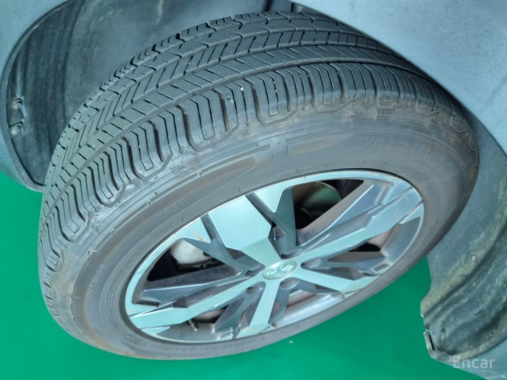 Peugeot 5008 2nd generation 1.6 BlueHDi Allure 2018