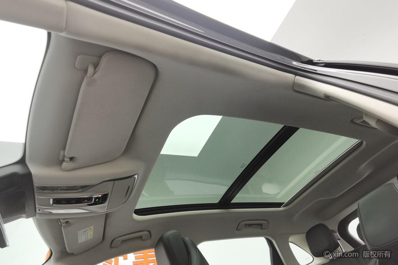 Hongqi HS3 2023 1.5T