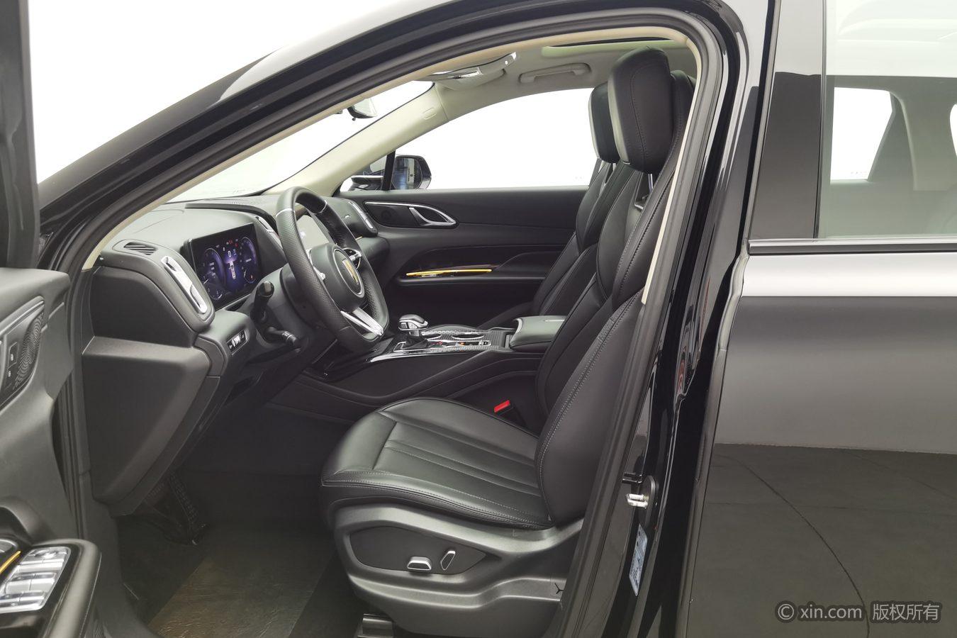 Hongqi HS3 2023 1.5T