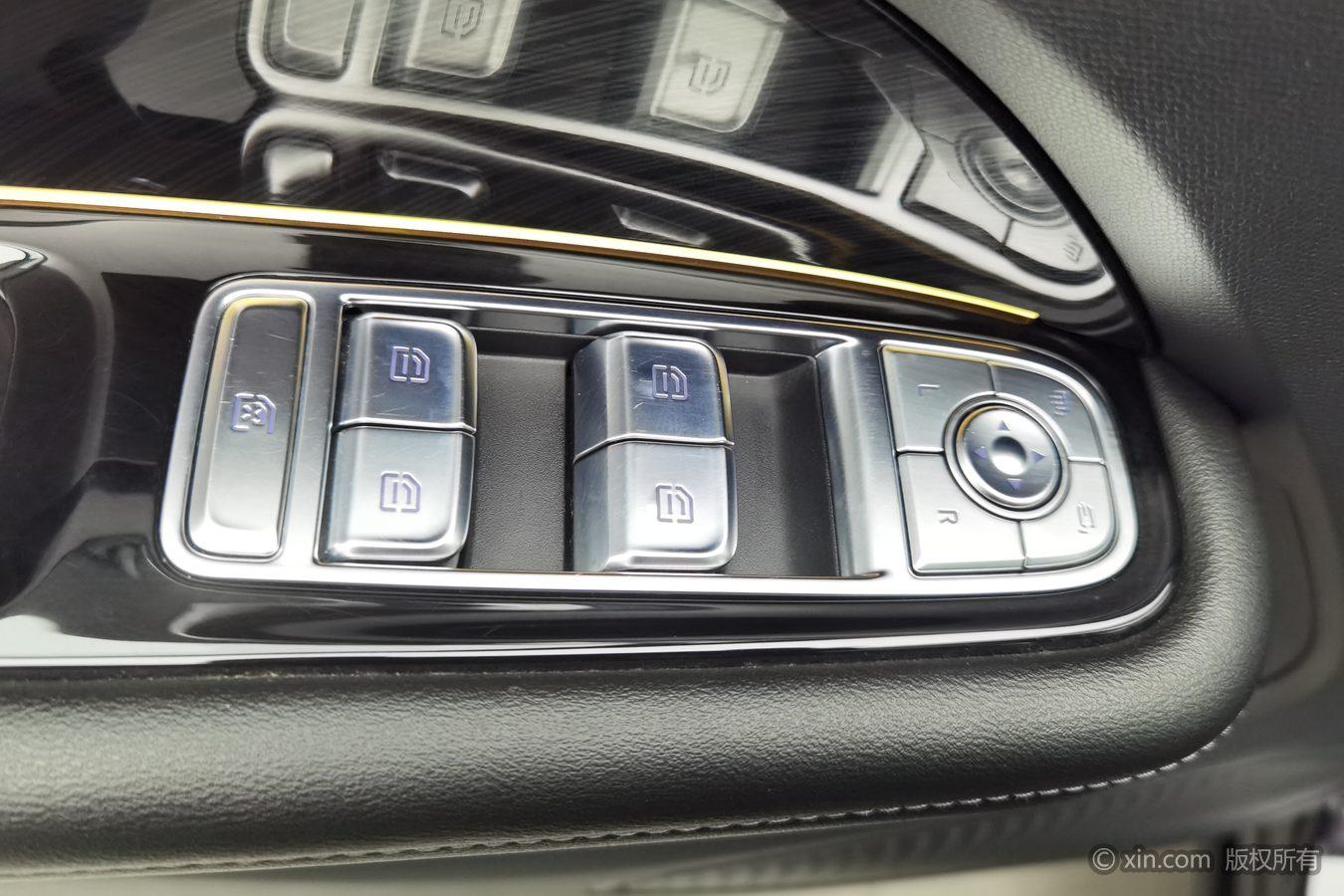 Hongqi HS3 2023 1.5T