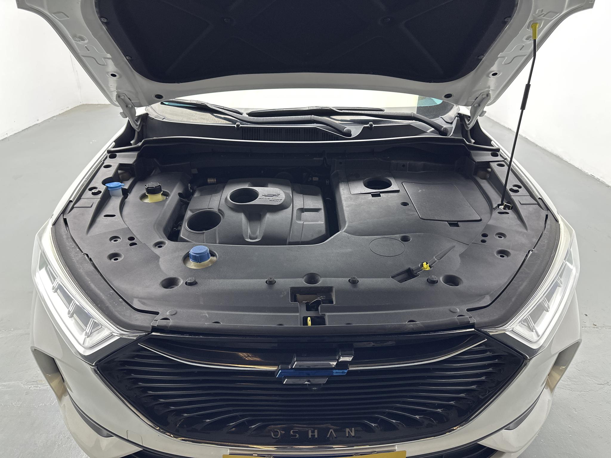 Changan Oshan X7 2021 1.5T Auto
