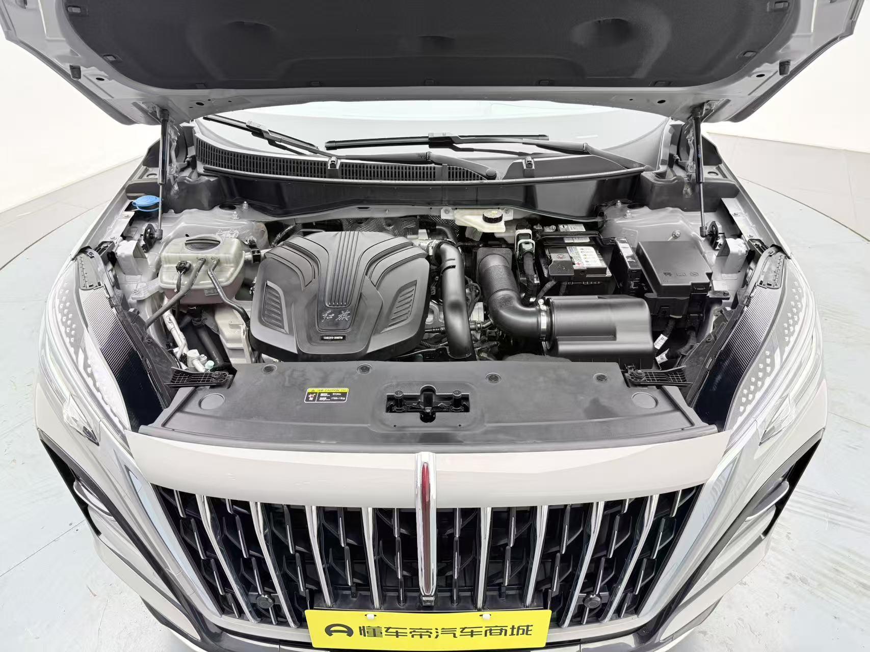 Hongqi HS3 2023 2.0T 4WD