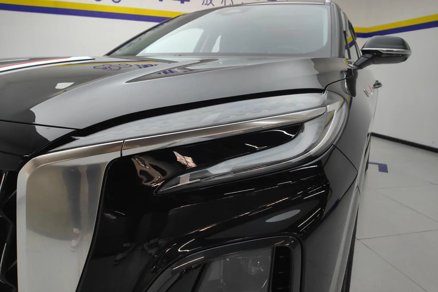 Hongqi HS3 2023 1.5T