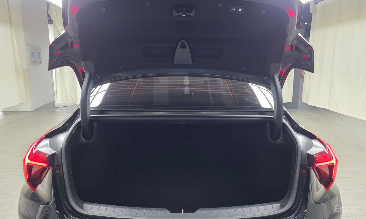 Kia K8 Hybrid Signature 2023