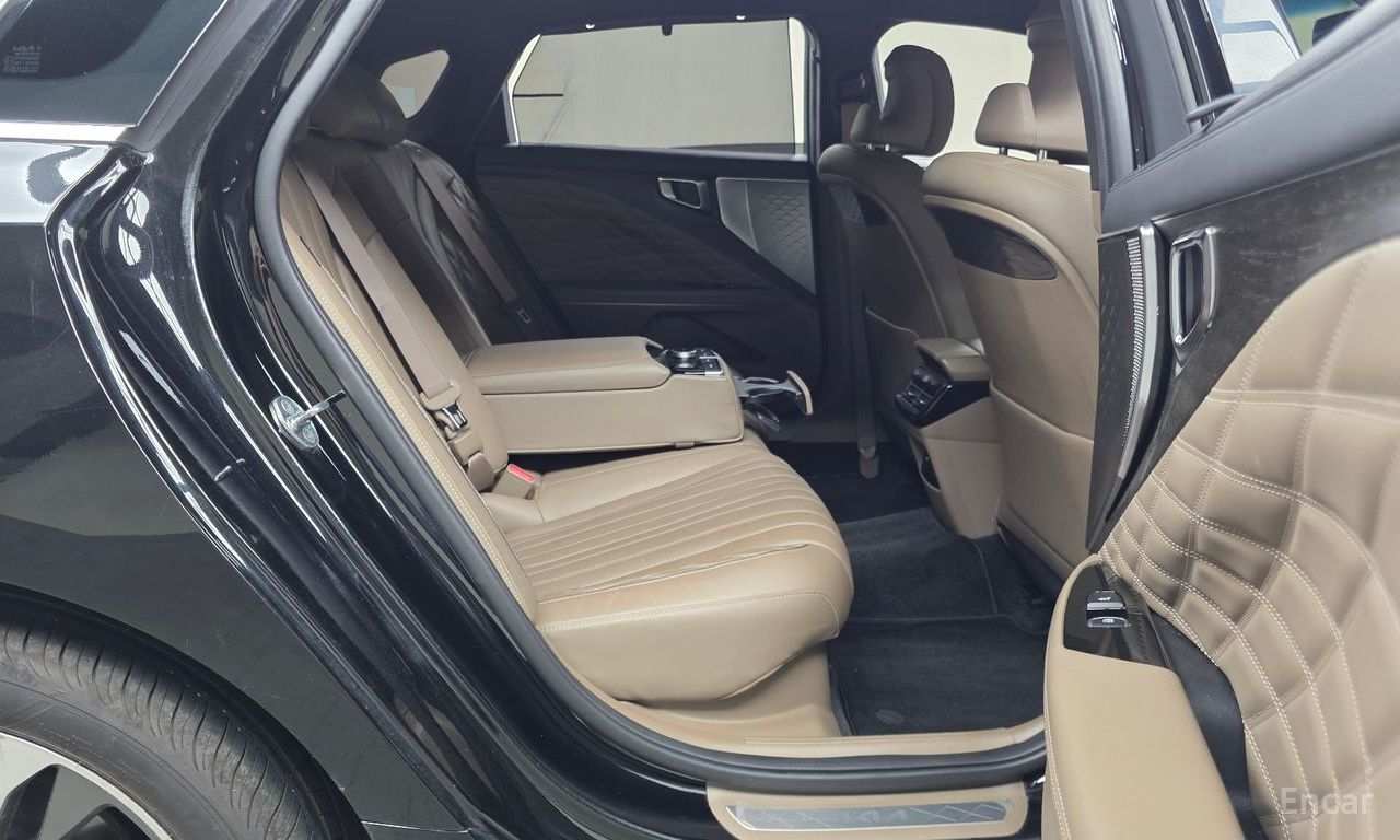 Kia K8 Hybrid Signature 2023