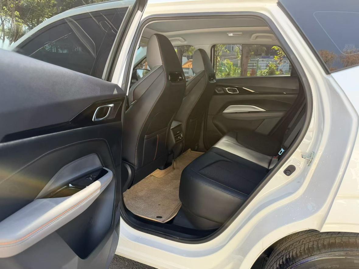 Changan Oshan Z6 2023 Blue Whale 1.5T DCT Smart Cruise