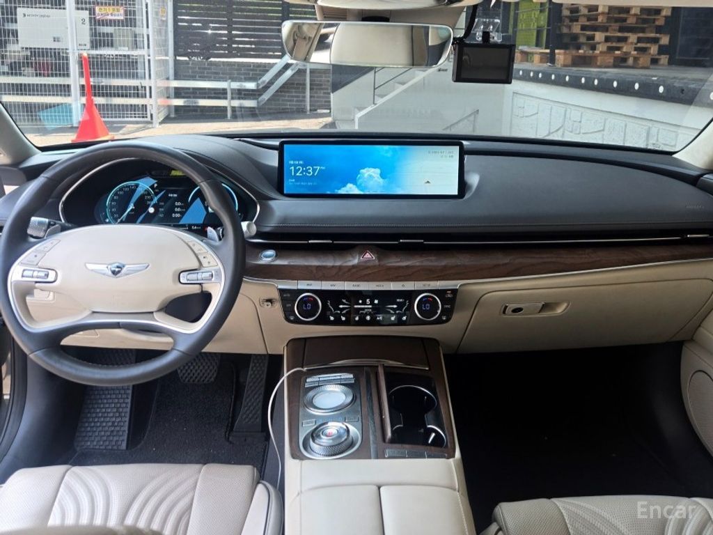 Genesis G80 (RG3) Gasoline 2.5 Turbo AWD 2022