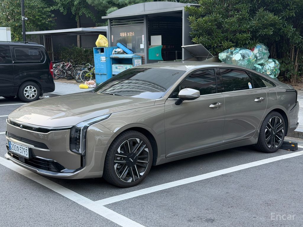 Kia The New K8 2.5 Gasoline 2WD 2025