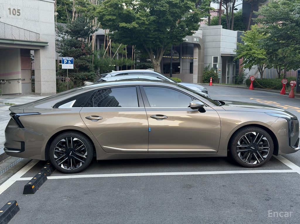 Kia The New K8 2.5 Gasoline 2WD 2025