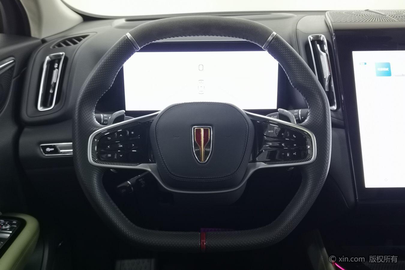 Hongqi HS3 2023 2.0T 4WD Promising