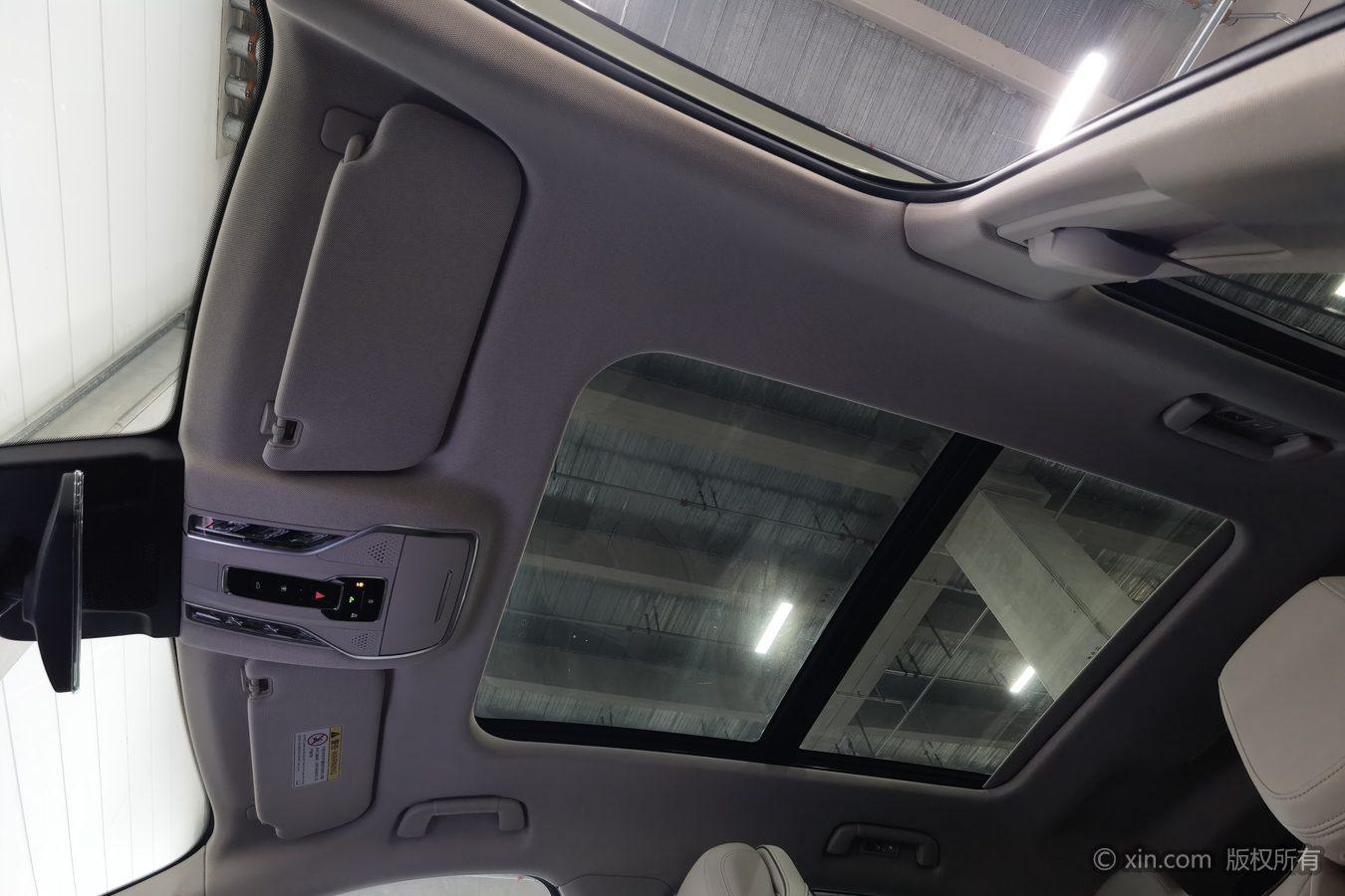 Hongqi HS3 2023 2.0T 4WD Promising