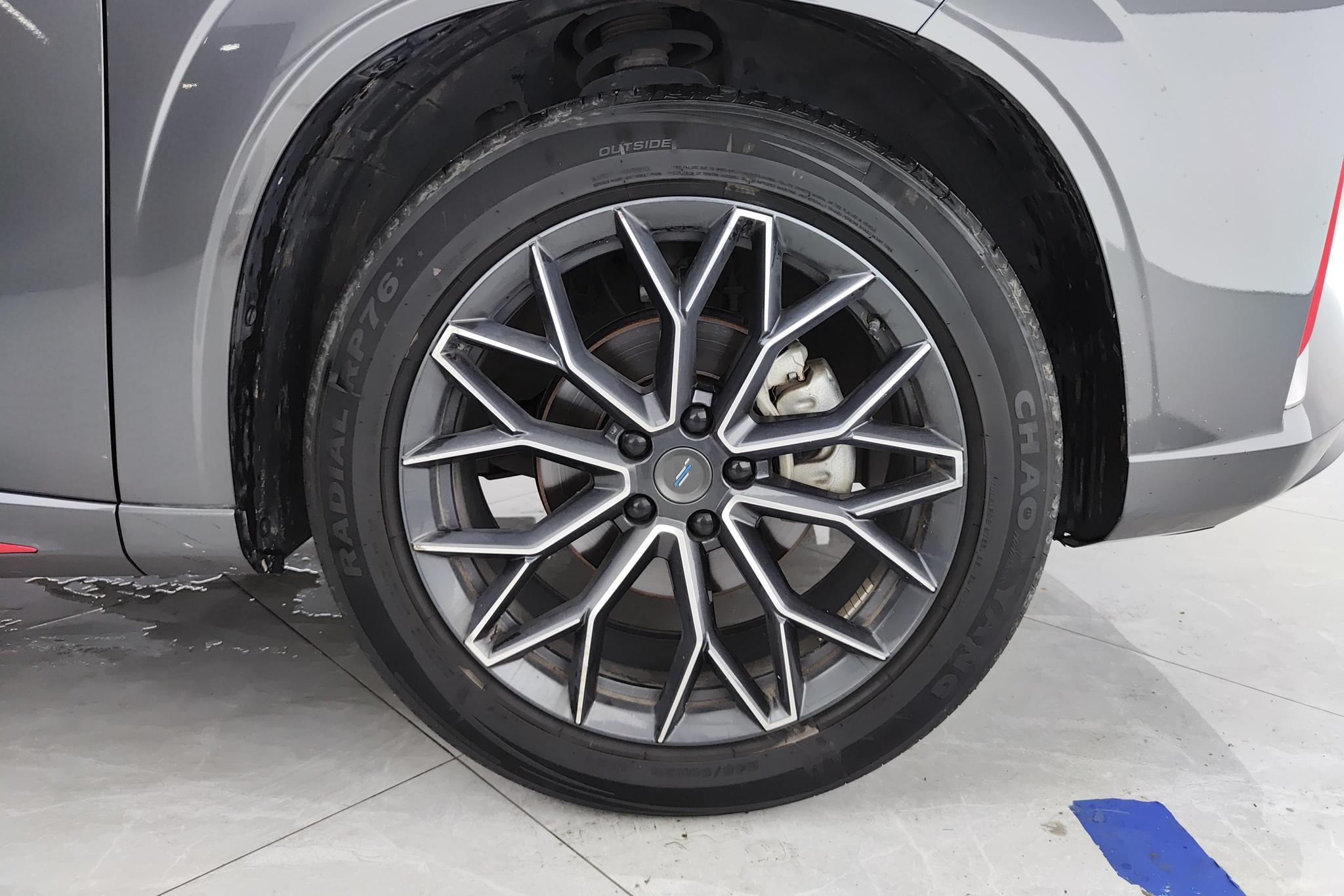 Changan Oshan Z6 2023 Blue Whale 1.5T DCT Smart Leading
