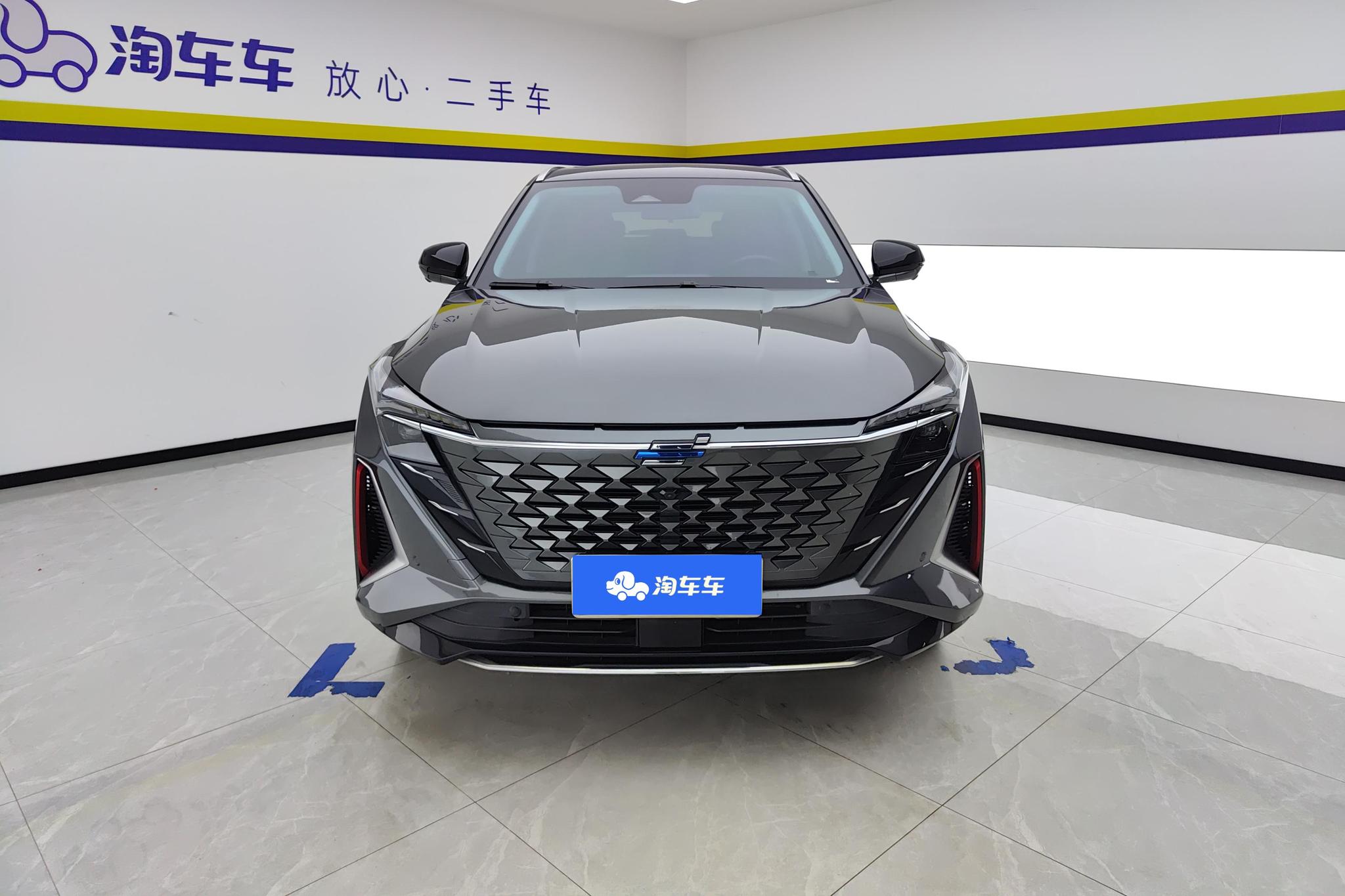 Changan Oshan Z6 2023 Blue Whale 1.5T DCT Smart Leading