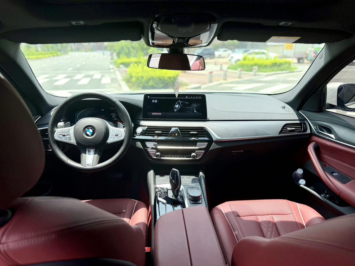 BMW 5 Series 2022 530Li Leading M Sport Package