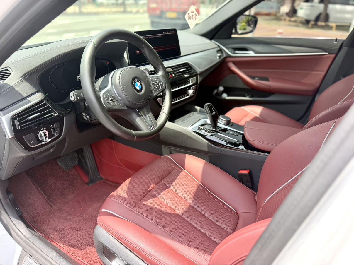 BMW 5 Series 2022 530Li Leading M Sport Package
