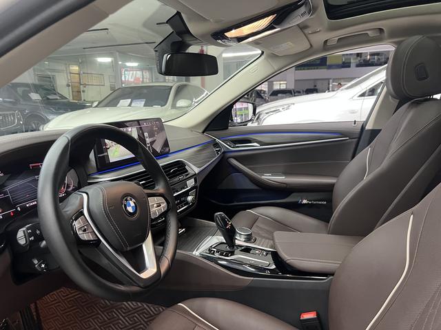 BMW 5 Series 2021 530Li Leading Luxury Package