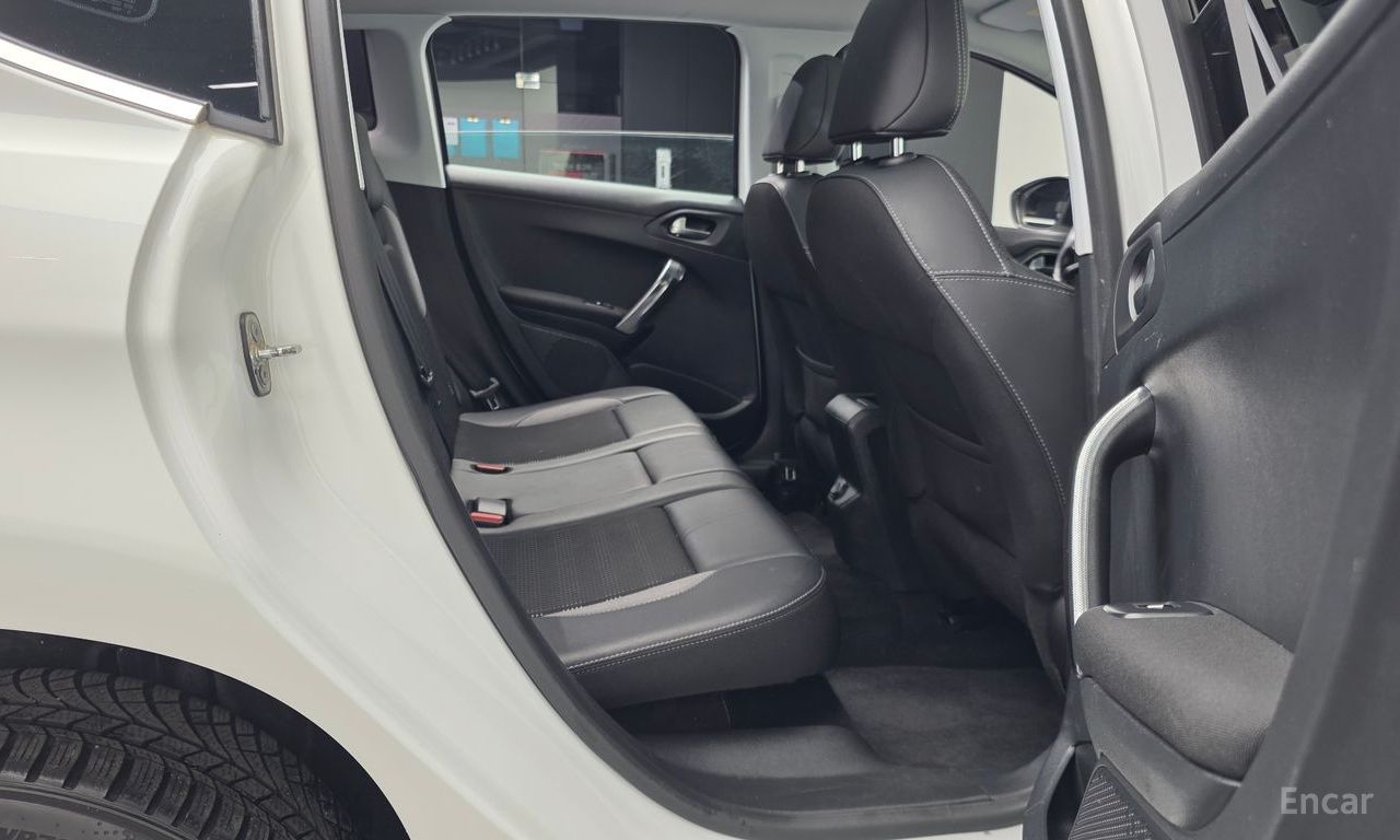 Peugeot 2008 1.6 BlueHDi Pelin 2017