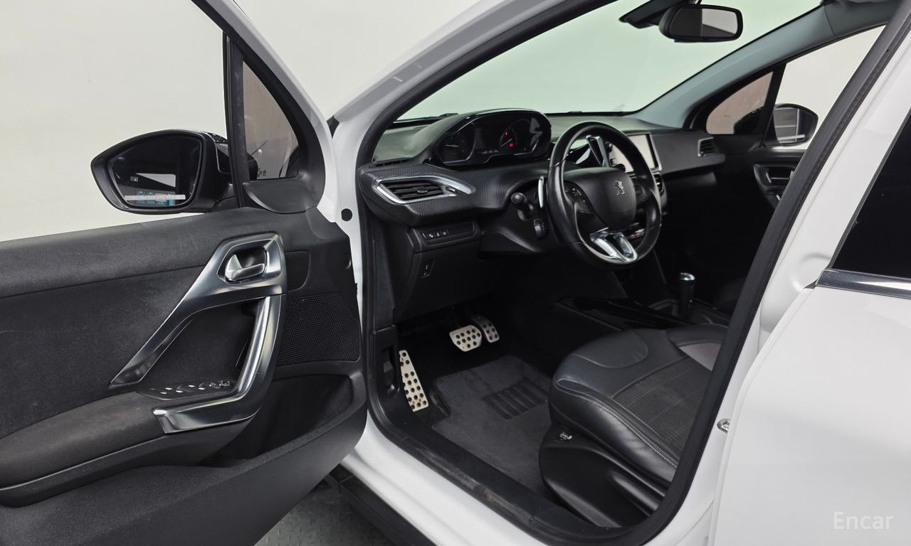 Peugeot 2008 1.6 BlueHDi Pelin 2017