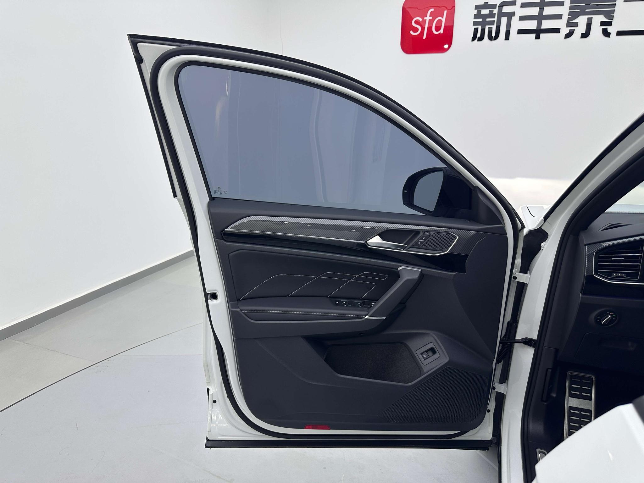 Volkswagen Tayron X 2020 380TSI 4WD Smart Connected