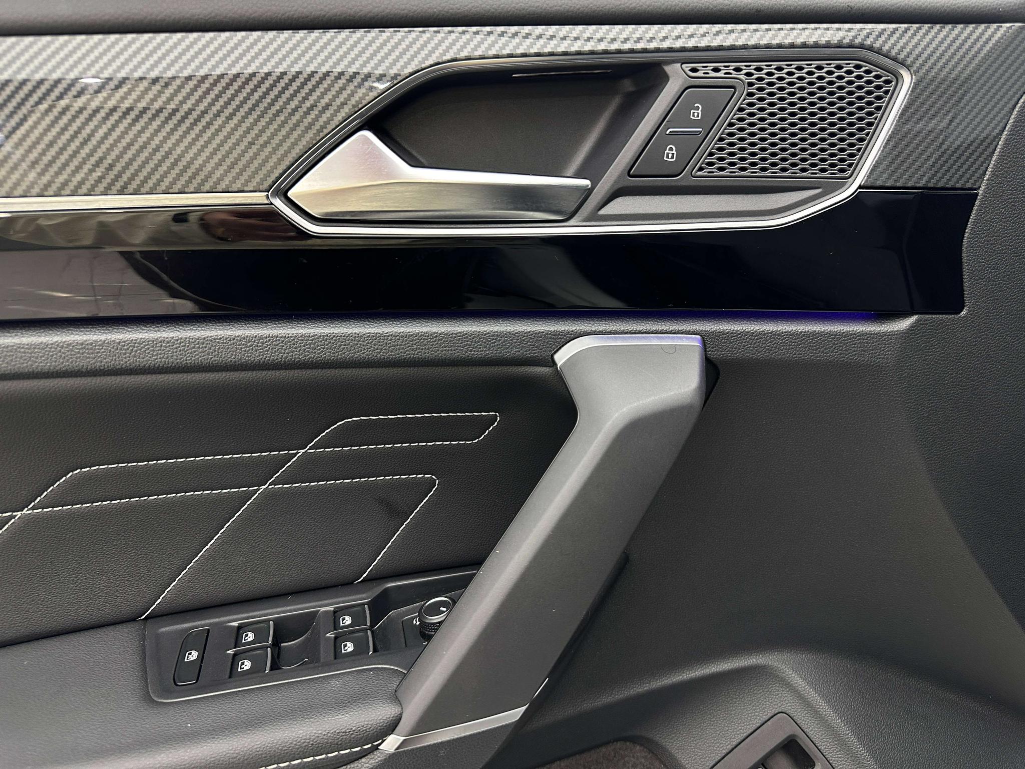Volkswagen Tayron X 2020 380TSI 4WD Smart Connected