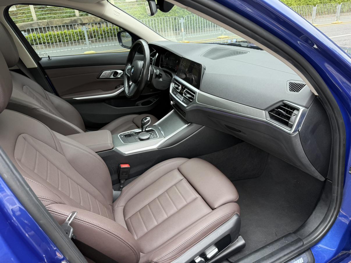 BMW 3 Series 2022 325Li M Sport Shadow Night Package