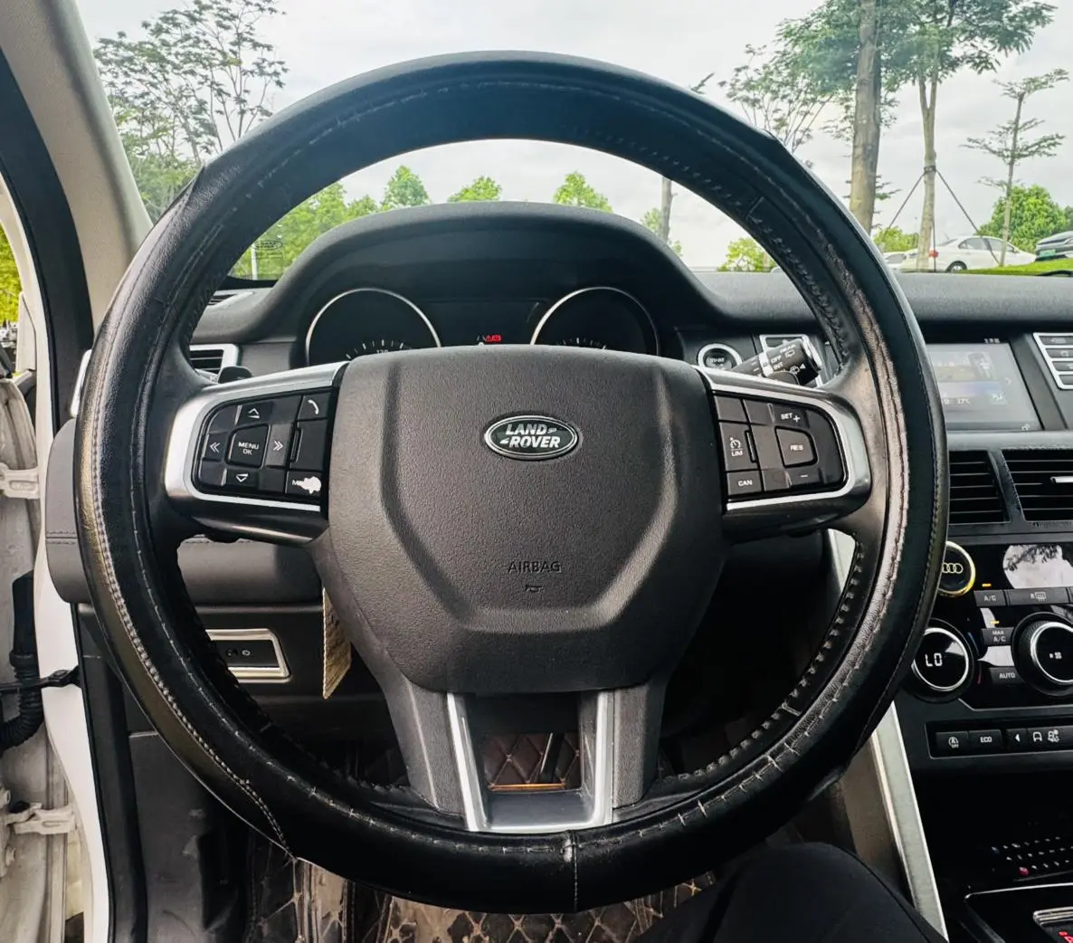 Land Rover Discovery Sport 2018 240PS SE