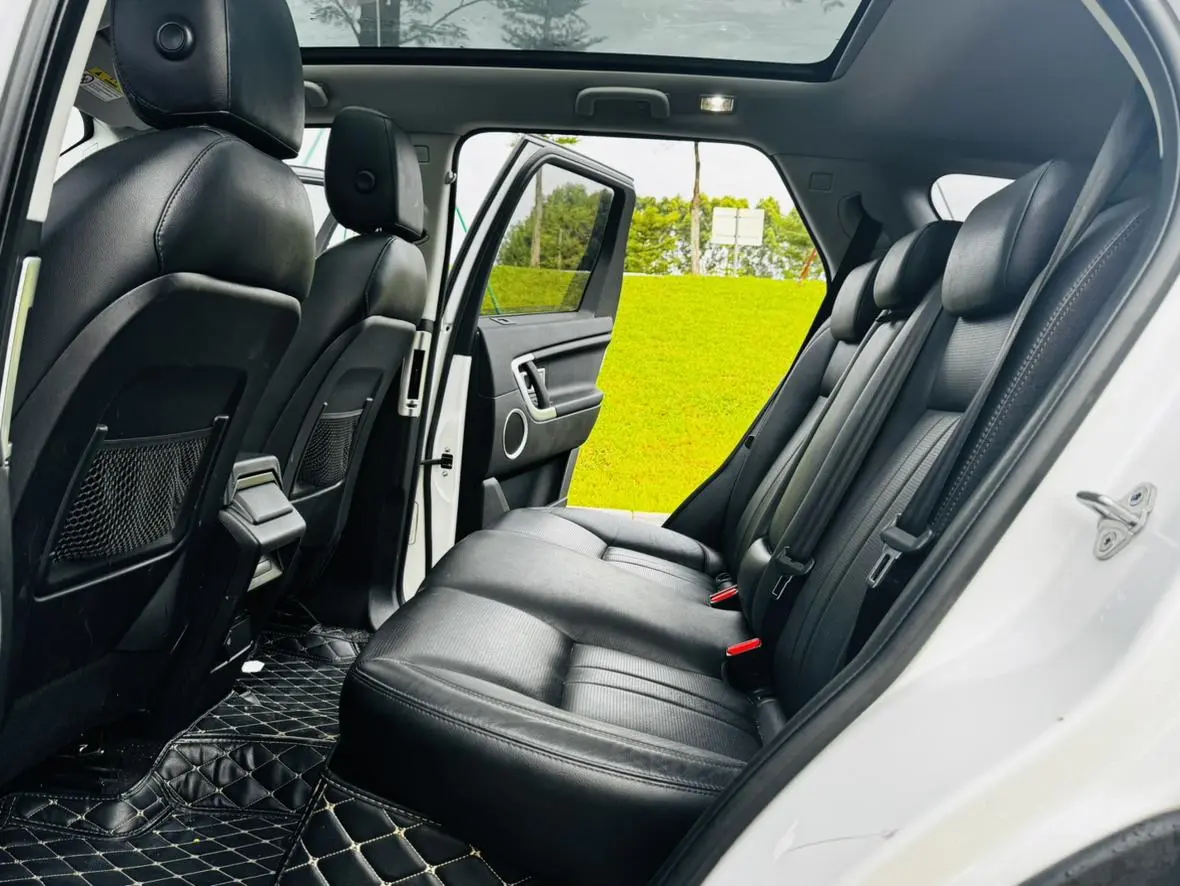 Land Rover Discovery Sport 2018 240PS SE