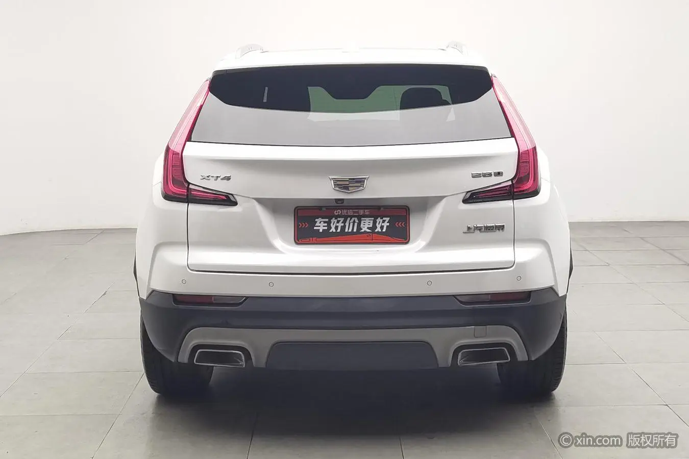 Cadillac XT4 2018 28T 2WD Leading