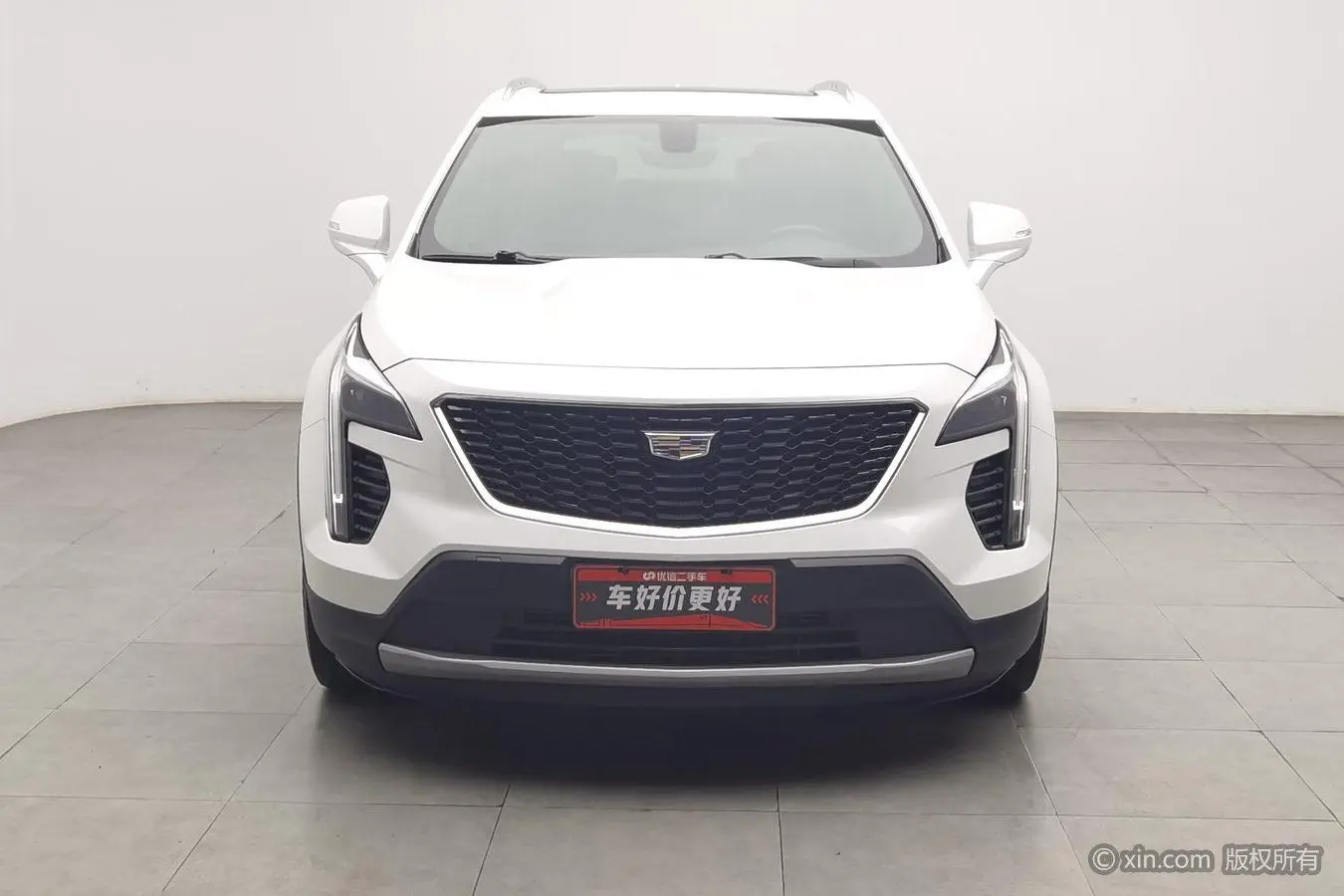 Cadillac XT4 2018 28T 2WD Leading