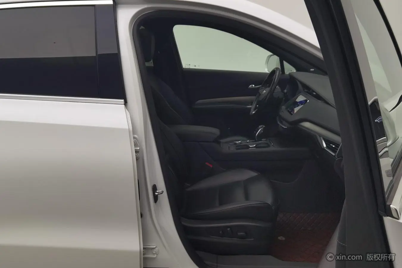 Cadillac XT4 2018 28T 2WD Leading