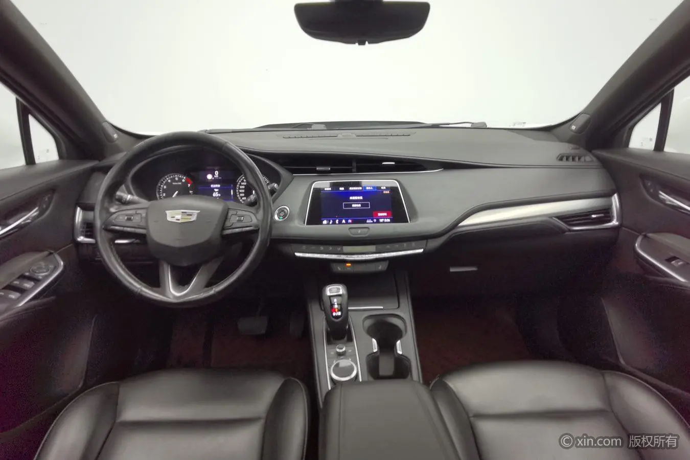 Cadillac XT4 2018 28T 2WD Leading