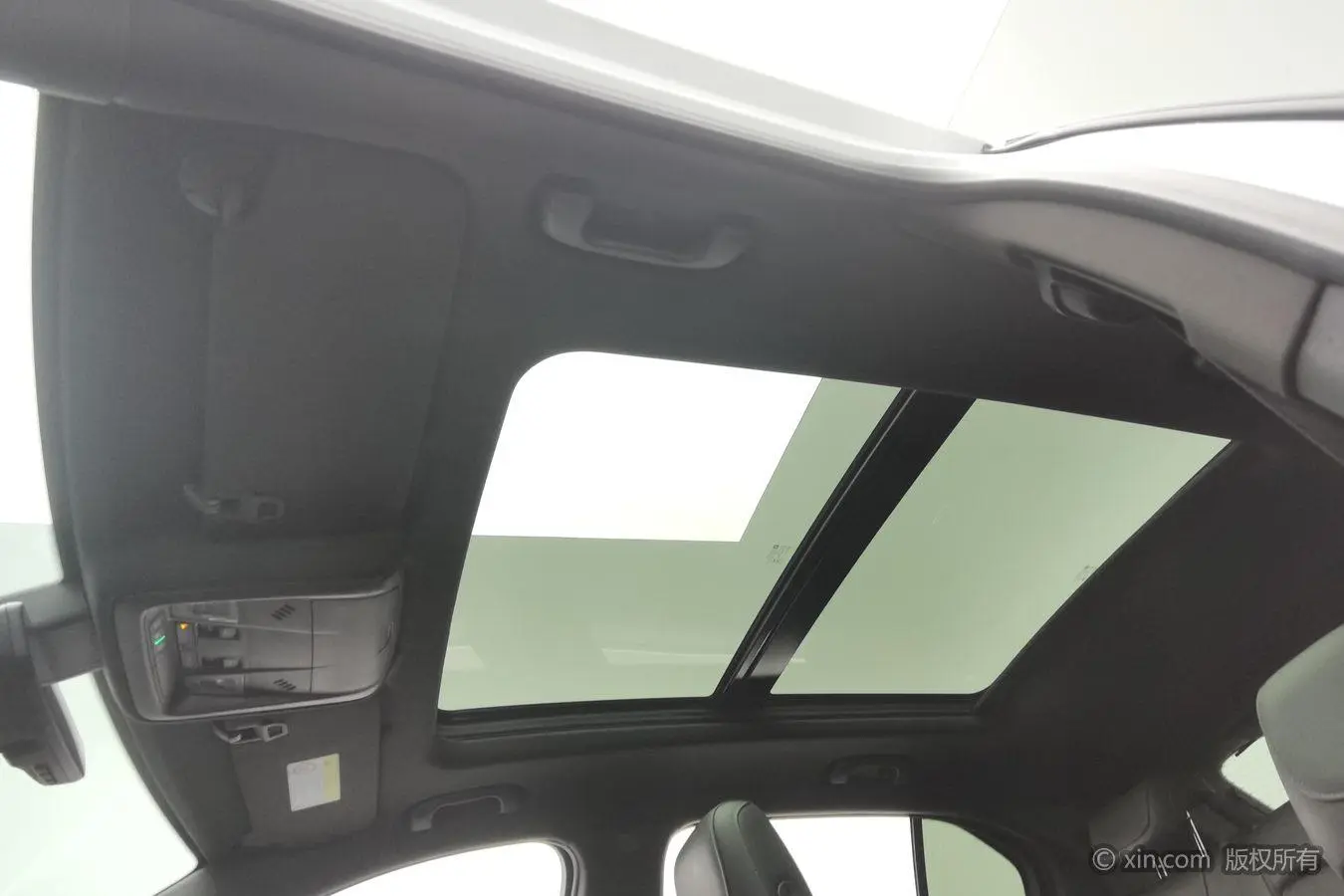Cadillac XT4 2018 28T 2WD Leading