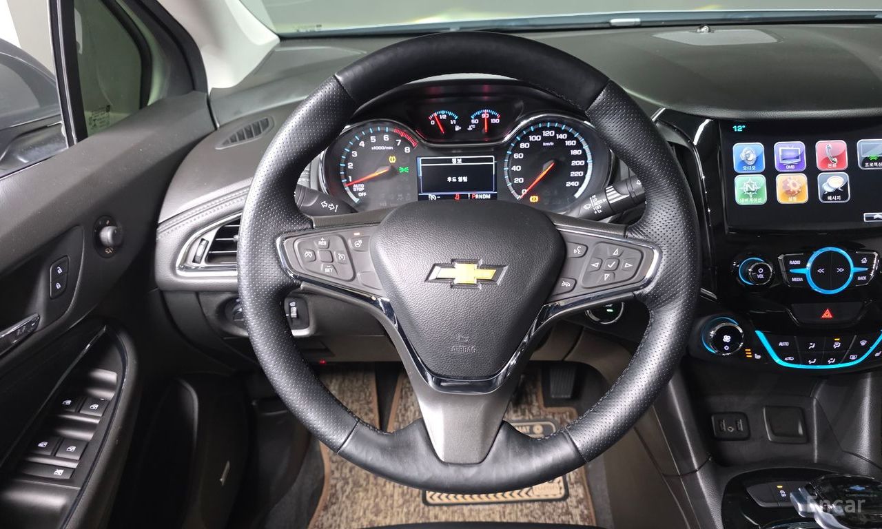 Chevrolet (GM Daewoo) All New Cruze 1.4 Turbo LTZ 2017