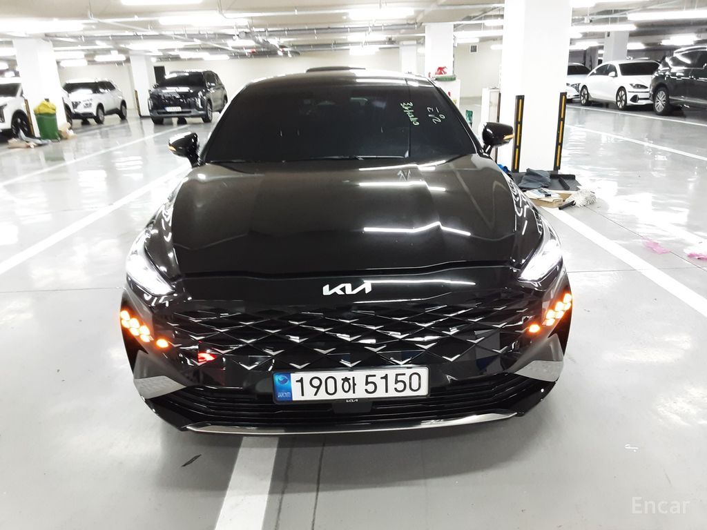Kia K8 Hybrid Signature 2023