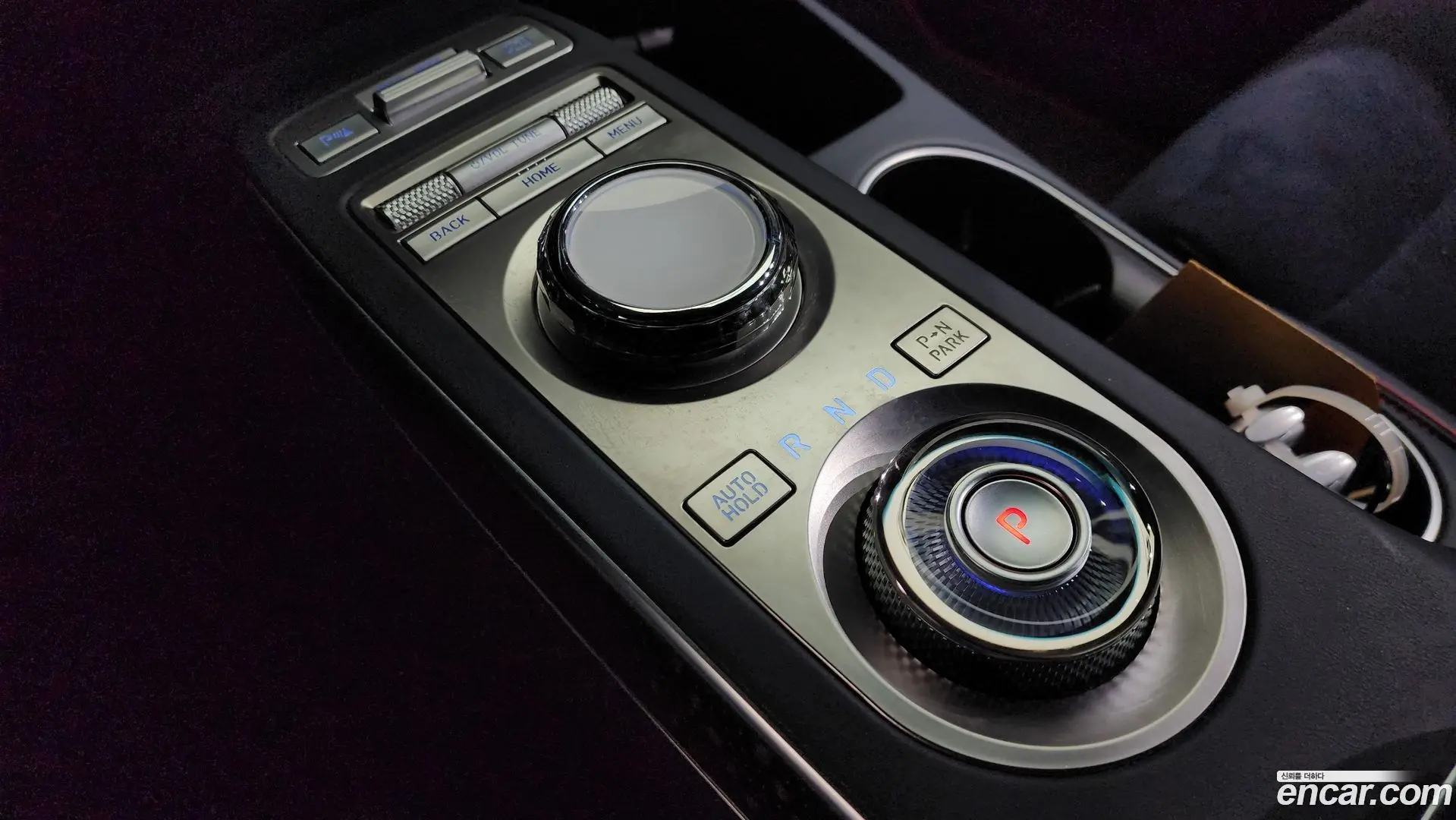 Genesis GV70 2.5T Gasoline 2WD