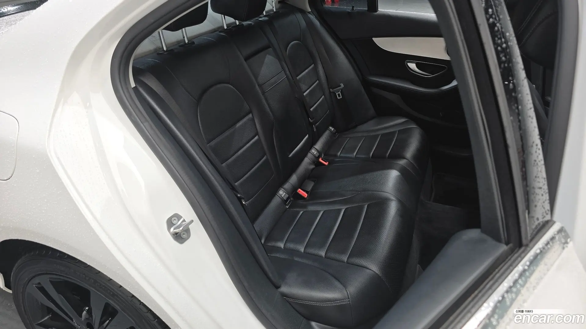Mercedes-Benz C-Class C220 d Avantgarde 2016