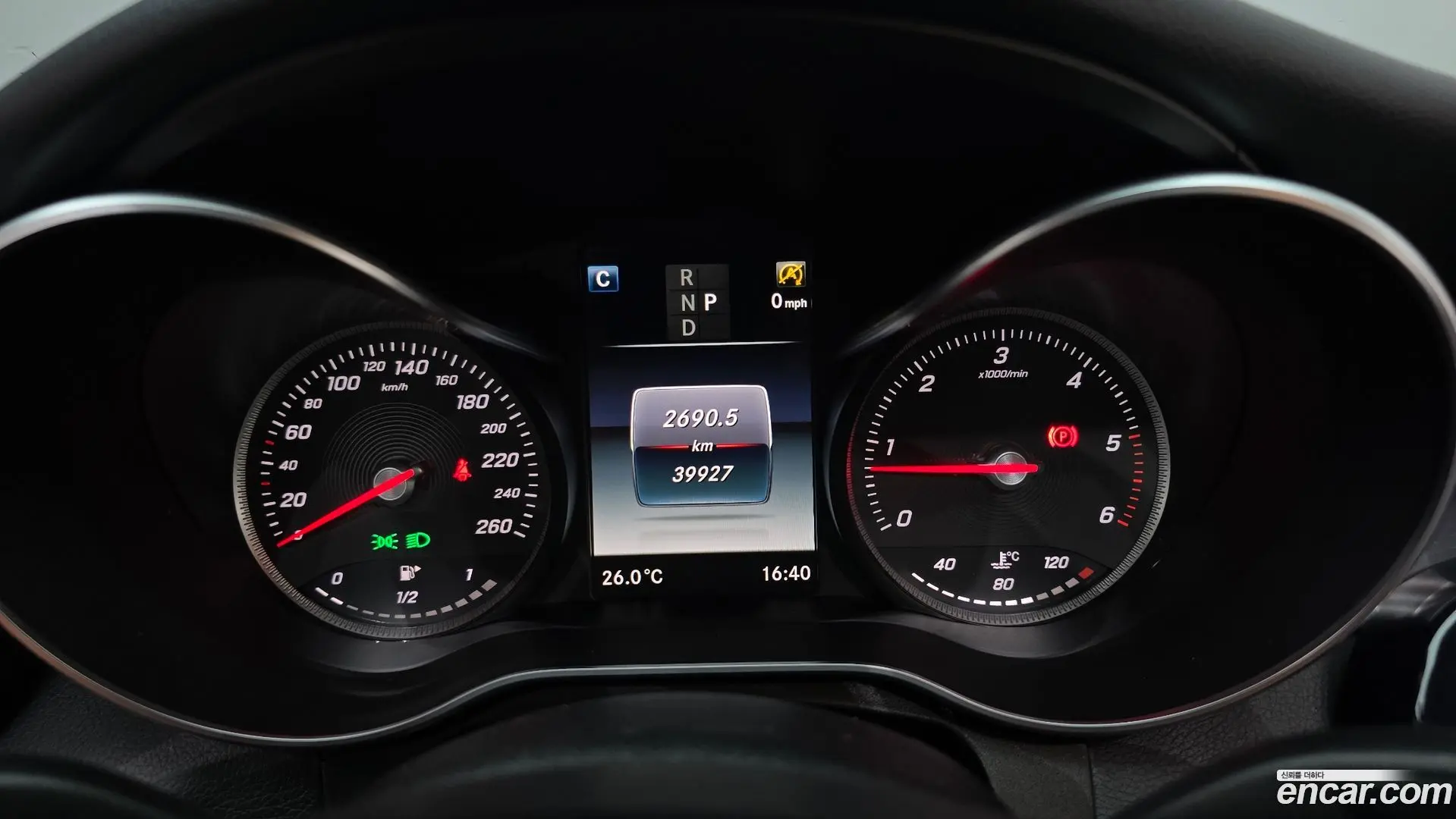 Mercedes-Benz C-Class C220 d Avantgarde 2016