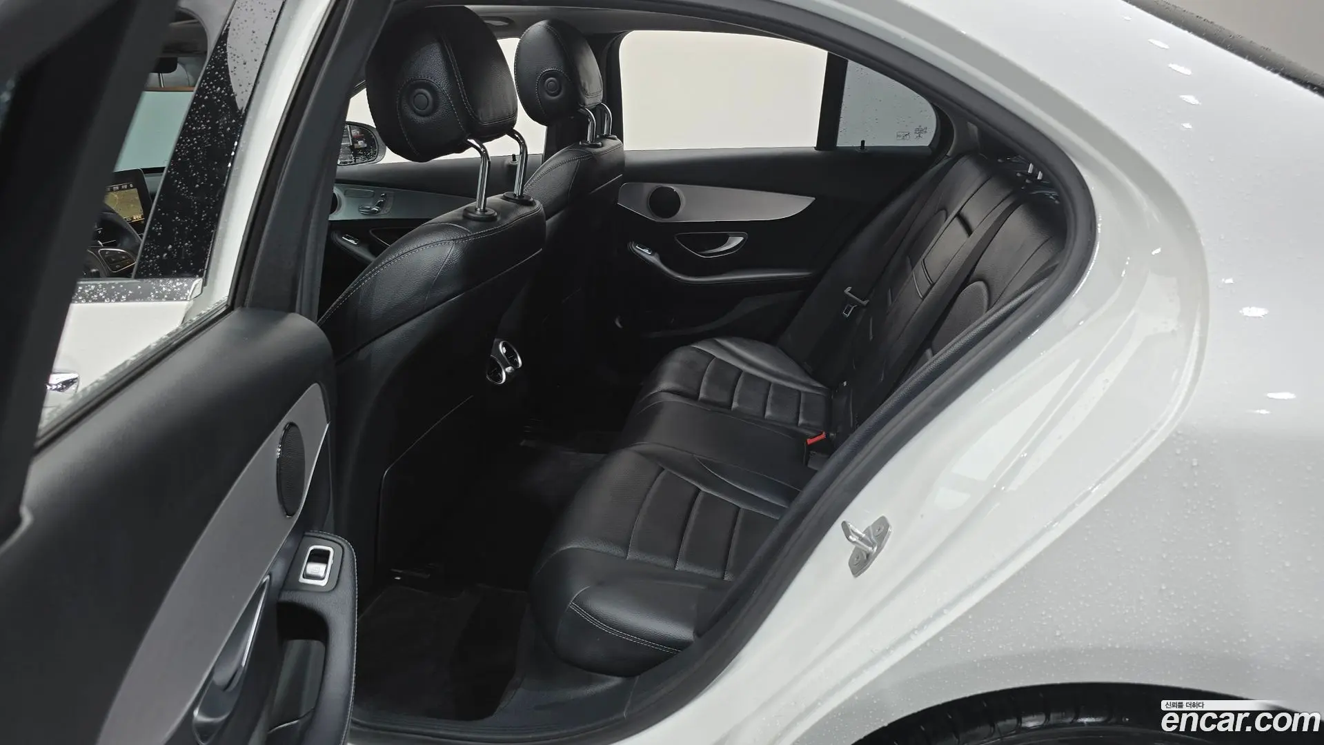 Mercedes-Benz C-Class C220 d Avantgarde 2016