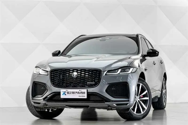 Jaguar F-PACE 2024 P250 R-Dynamic SE