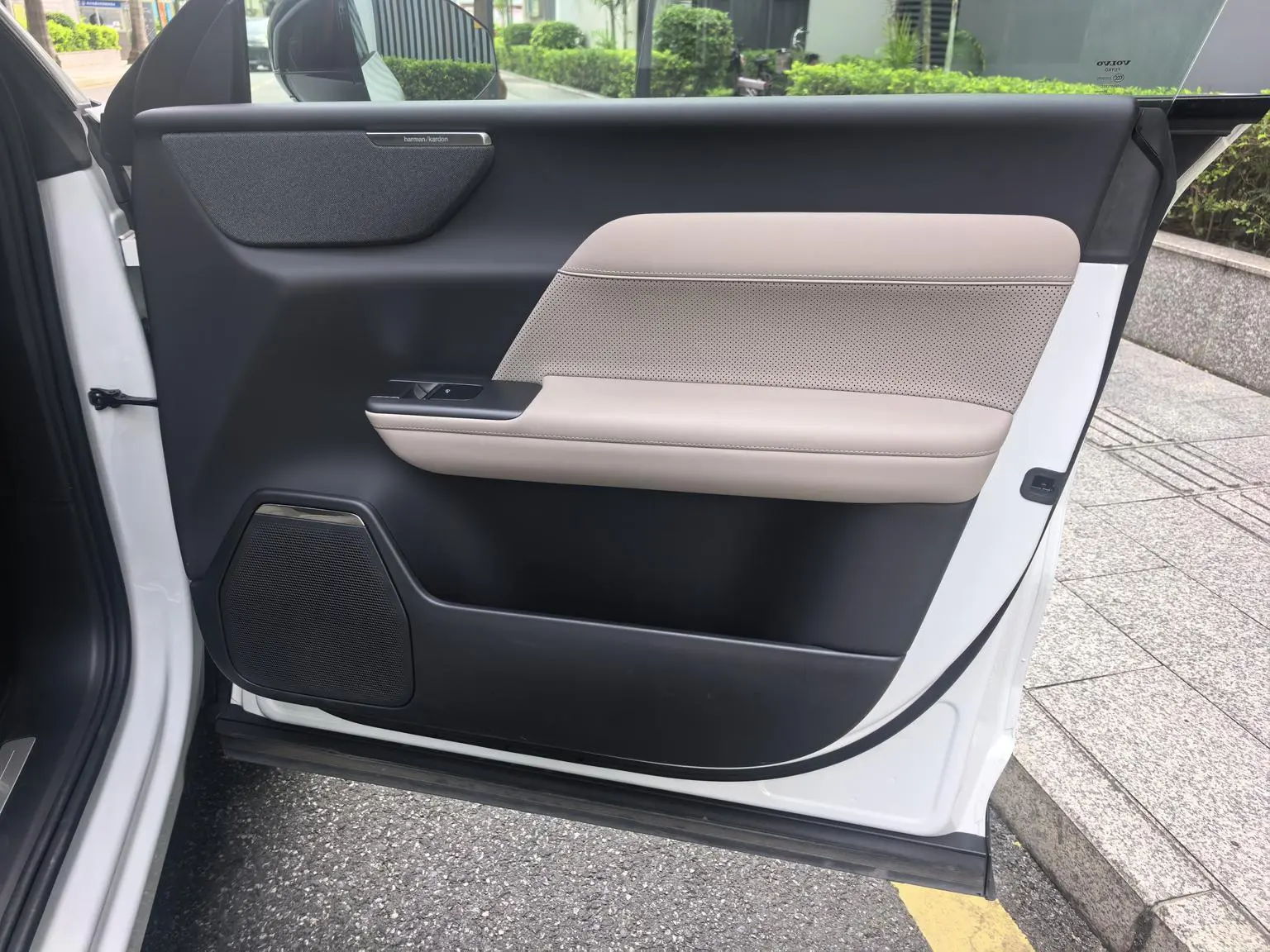 Volvo XC70 2026 4WD Ultra Long Range