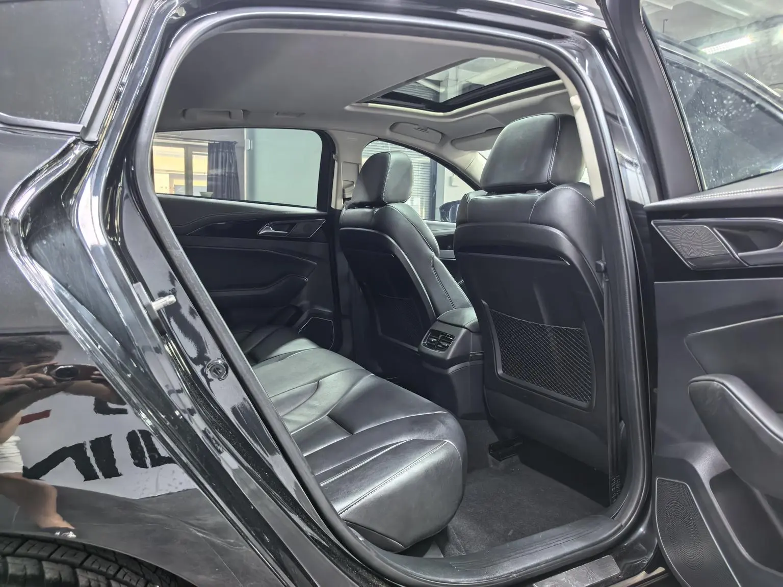 Hongqi H5 Classic 2019 30TD Smart Connected Elegance Dynamic