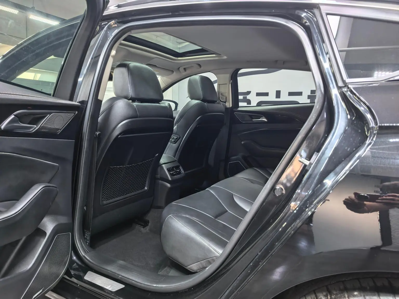 Hongqi H5 Classic 2019 30TD Smart Connected Elegance Dynamic