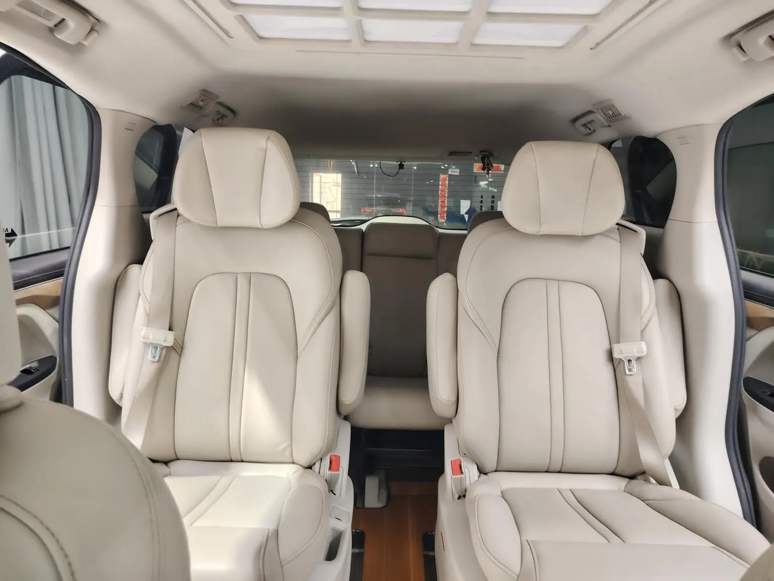 Buick GL8 2018 28T Comfort China VI