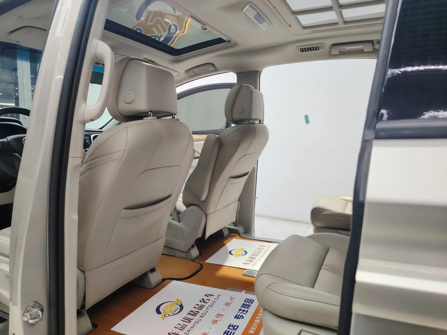 Buick GL8 2018 28T Comfort China VI