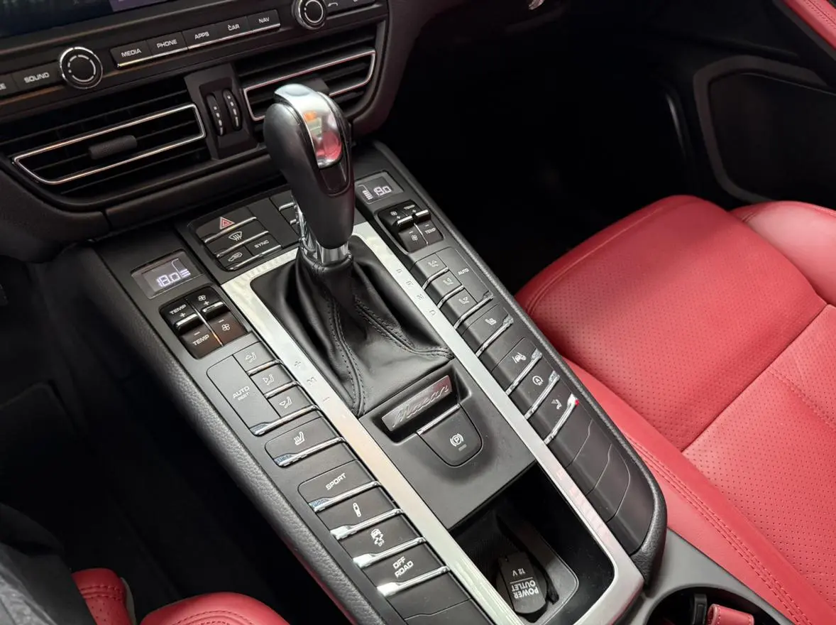 Porsche Macan 2020 Macan 2.0T